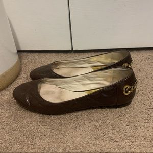 Michael Kors brown leather chain back flats